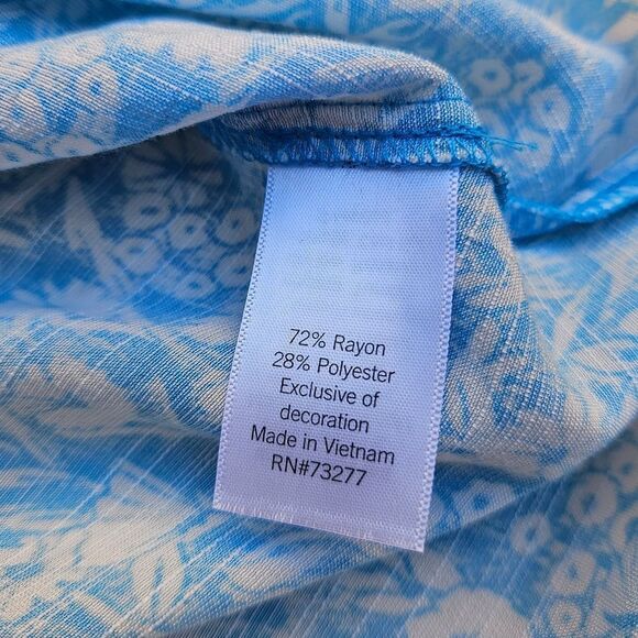 Lauren Conrad blue and white floral shirt - Picture 11 of 14